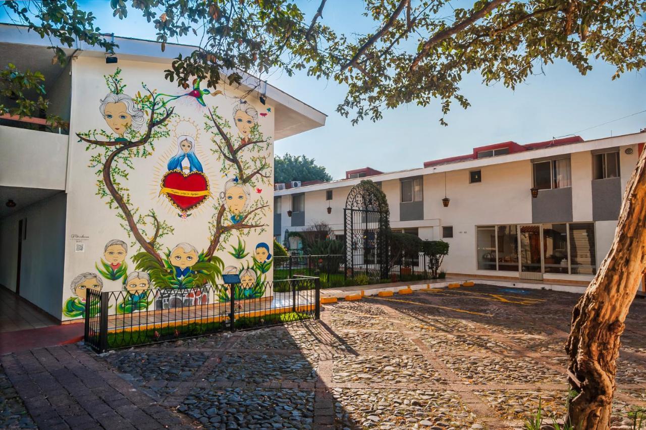 Hotel Isabel Γκουανταλαχάρα Εξωτερικό φωτογραφία