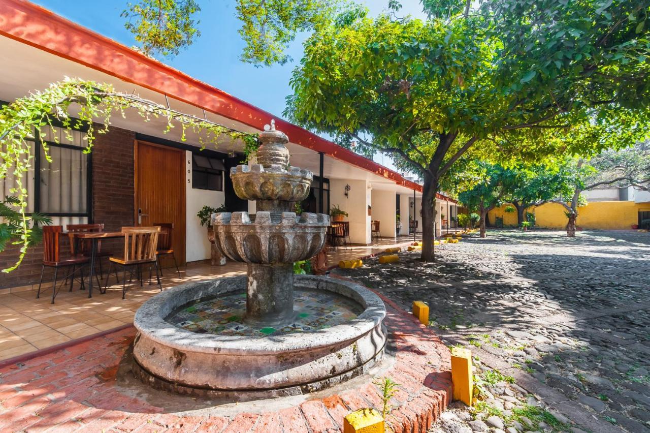 Hotel Isabel Γκουανταλαχάρα Εξωτερικό φωτογραφία