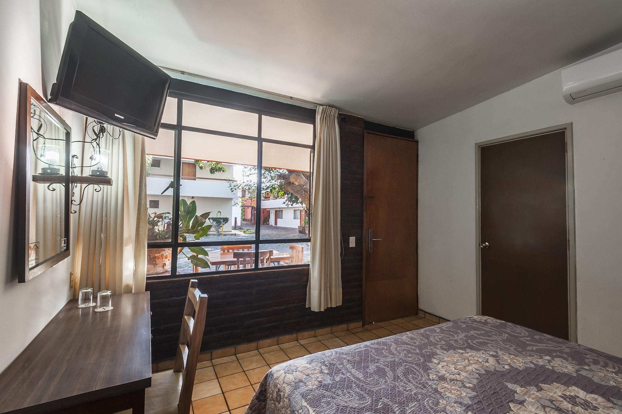 Hotel Isabel Γκουανταλαχάρα Εξωτερικό φωτογραφία