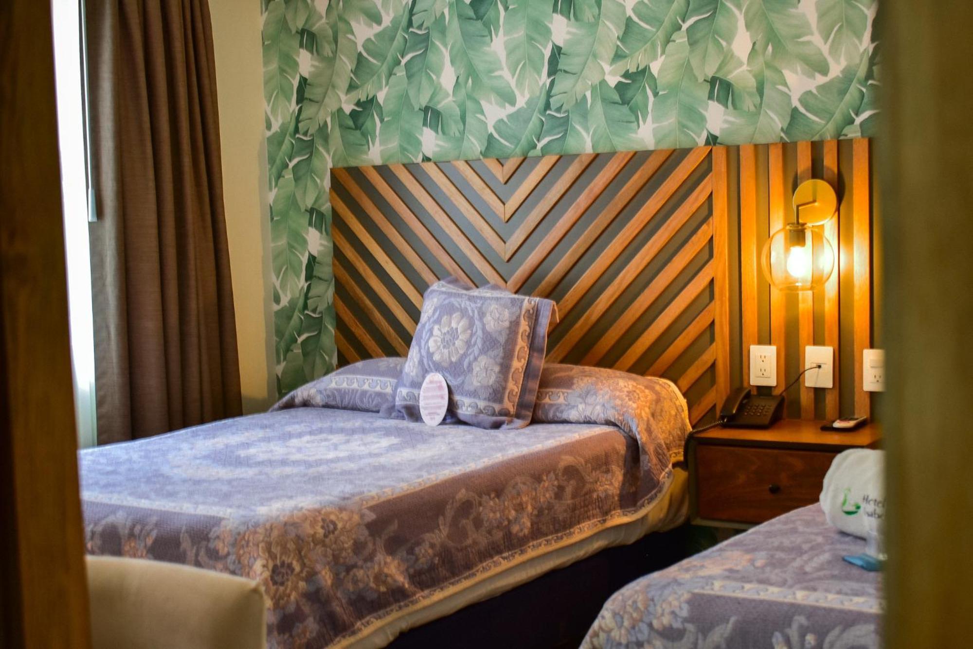 Hotel Isabel Γκουανταλαχάρα Εξωτερικό φωτογραφία