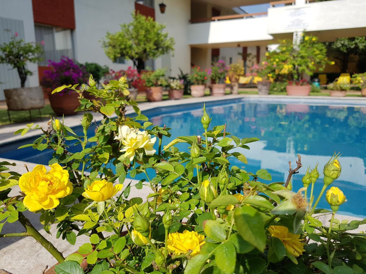 Hotel Isabel Γκουανταλαχάρα Εξωτερικό φωτογραφία