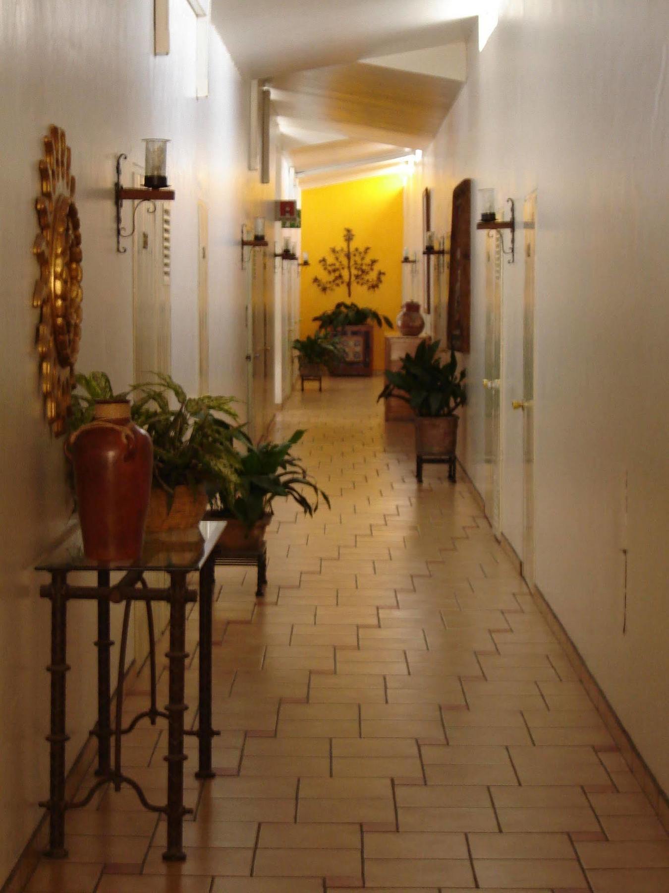 Hotel Isabel Γκουανταλαχάρα Εξωτερικό φωτογραφία