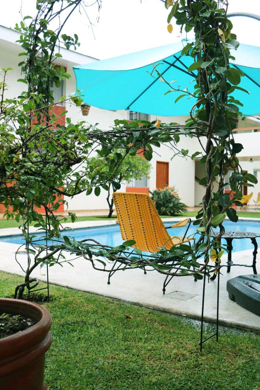 Hotel Isabel Γκουανταλαχάρα Εξωτερικό φωτογραφία